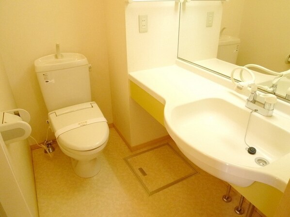 フローラの物件内観写真